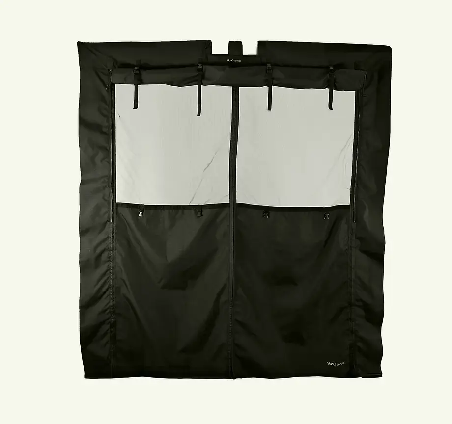 Rear Doors 1:2 Screen 2.webp